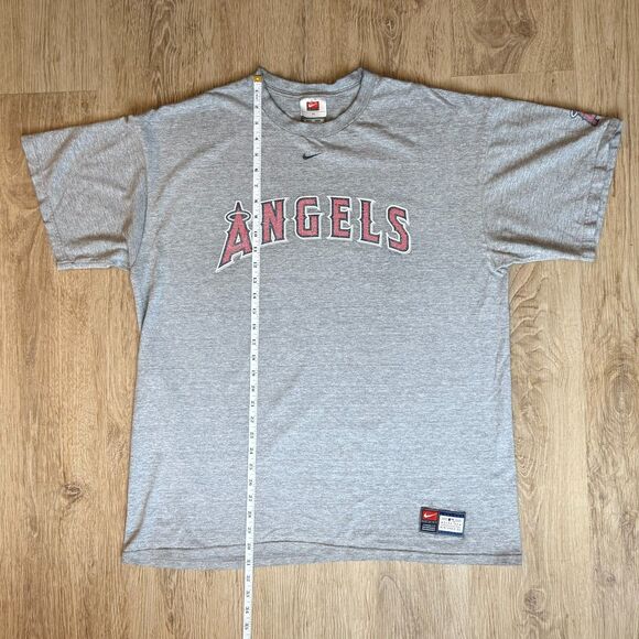 Vintage Nike MLB Angels Team Shirt Gray XL Vintage Tee Centered Logo Baseball - Picture 6 of 6